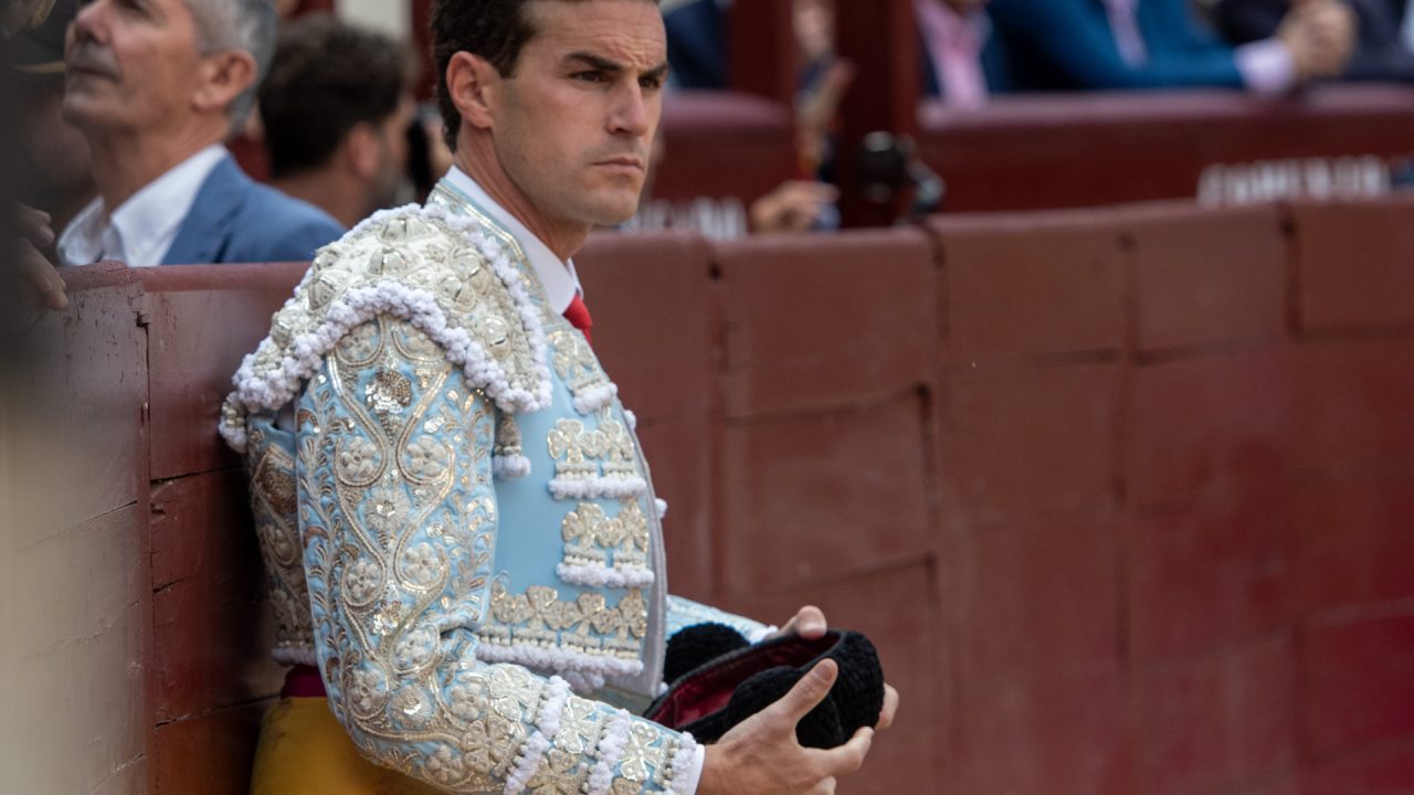 Saludos de Paco Ureña y Fernando Adrián