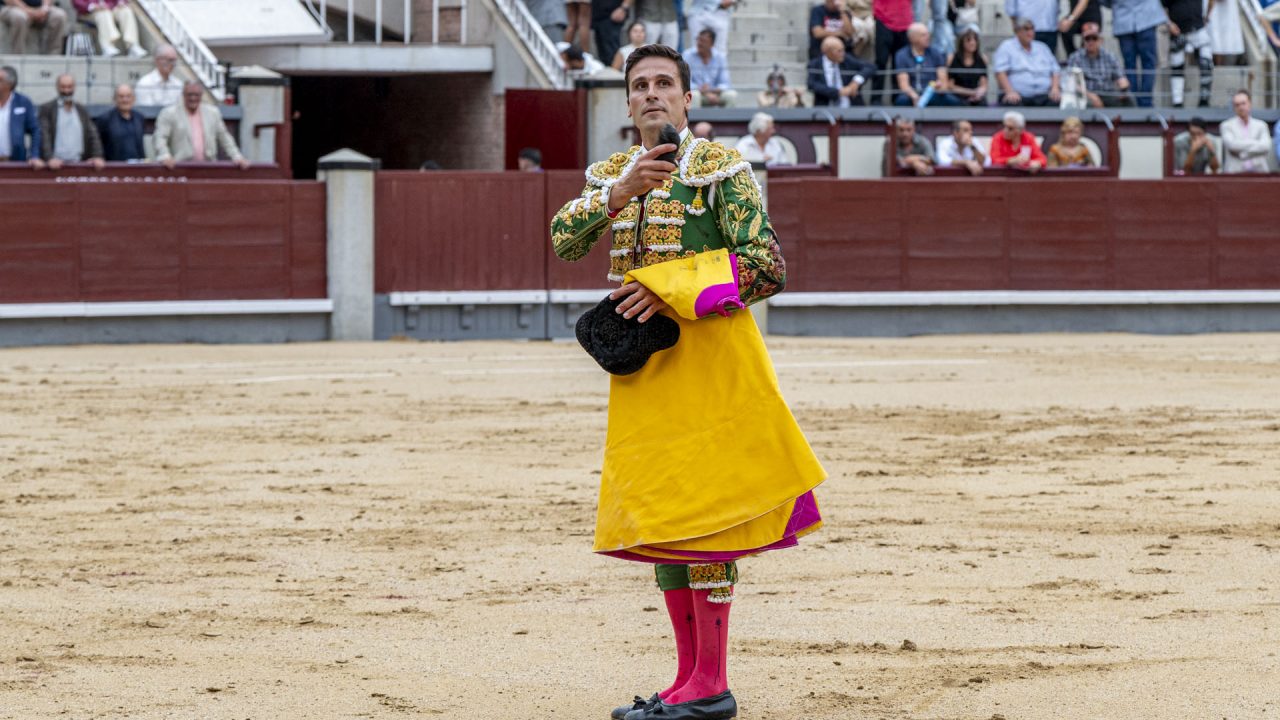 Oreja para Venegas en una concurso en la que se llevó el premio un buen toro de Pallarés